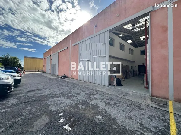 Bureaux, entrepôt 300 m² Villeneuve-Loubet