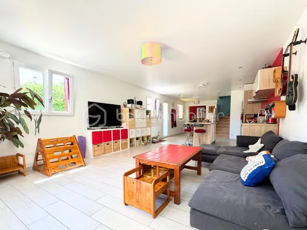 Maison 8 pièces 146 m²