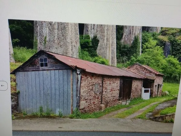 Local. De. 48 m2. Secteur. RODEZ