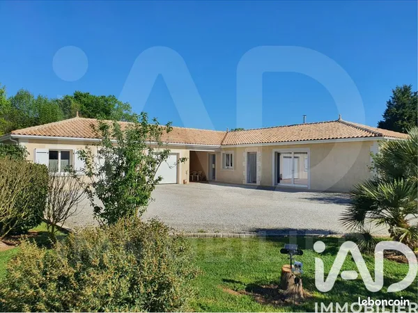 Pavillon 6 pièces 151 m²