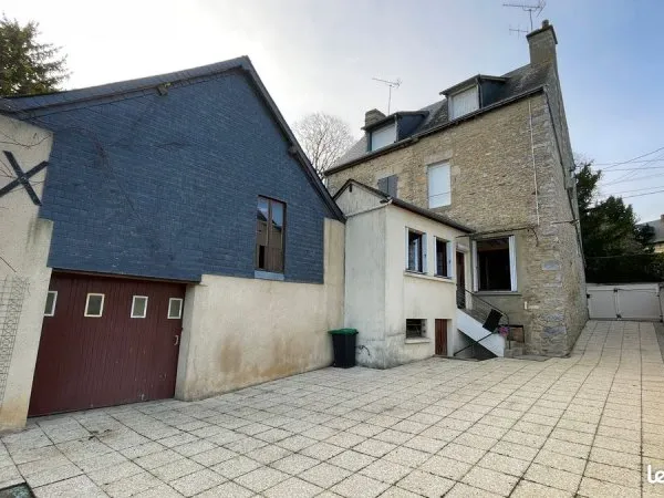 Maison à Fresnay-sur-Sarthe
