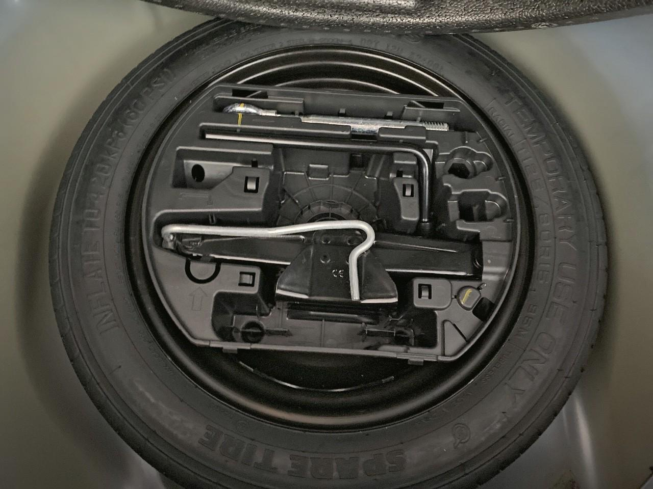 Peugeot 208 hybrid 145 ch e-dcs6 gt — photo 16