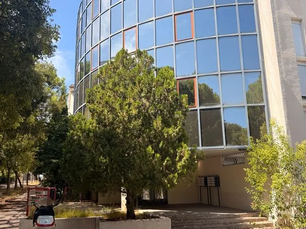 BUREAUX À LOUER - 70 m² - PRADO / MARSEILLE 8e