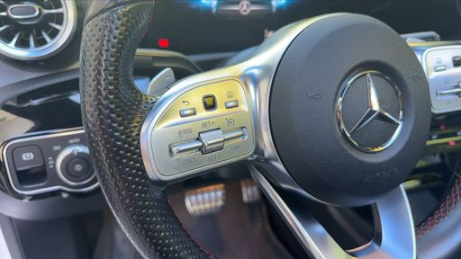 Mercedes Classe CLA 220 d 190 8G-DCT - AMG Line – 2022 – 65038 km – Diesel – Boîte Automatique — photo 3