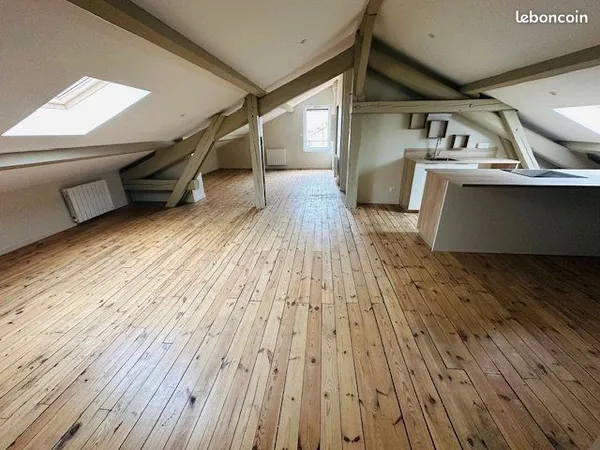 Appartement 3 pièces 104 m²
