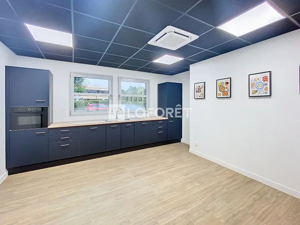 Bureaux 86 m²