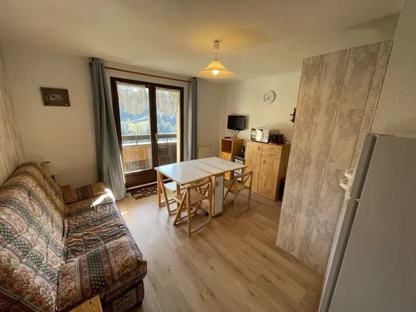 APPARTEMENT 2 PIECES RESIDENCE LES CRISTALLINES