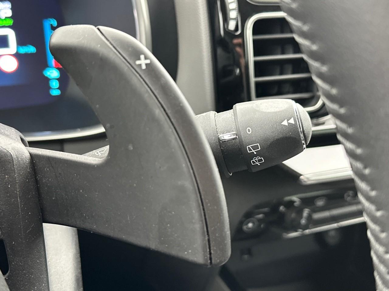 Citroën C5 Aircross hybride rechargeable 225 s&s e-eat8 shine — photo 18