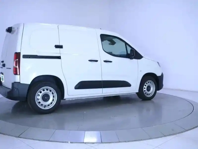 Peugeot Partner fourgon m 650 kg bluehdi 130 s&amp;s eat8 — photo 8