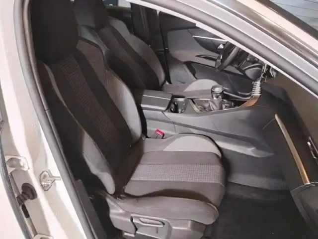 Peugeot 3008 bluehdi 130ch s&amp;s bvm6 active pack — photo 9