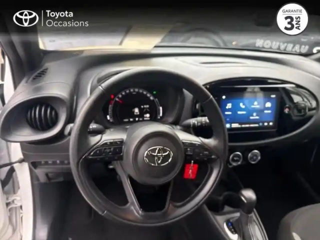 Toyota Aygo X 1.0 vvt-i 72ch dynamic s-cvt my24 — photo 10