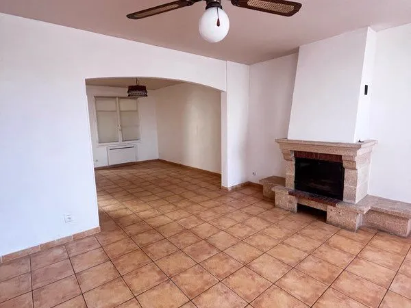 Location à l'année d'une maison familiale