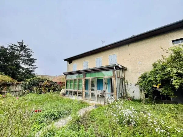 Maison 6 pièces 227 m²