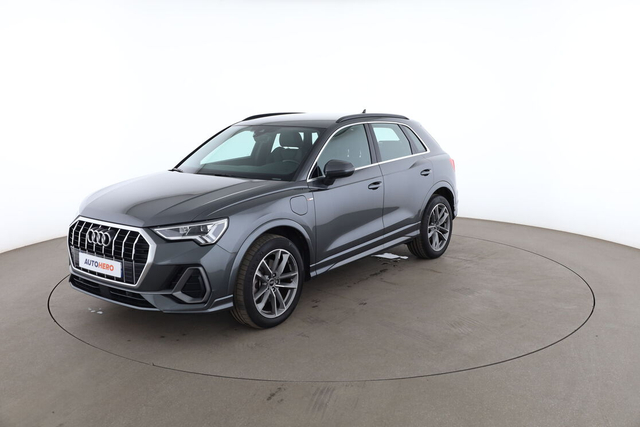 Audi Q3 45 TFSIe S Line S Tronic