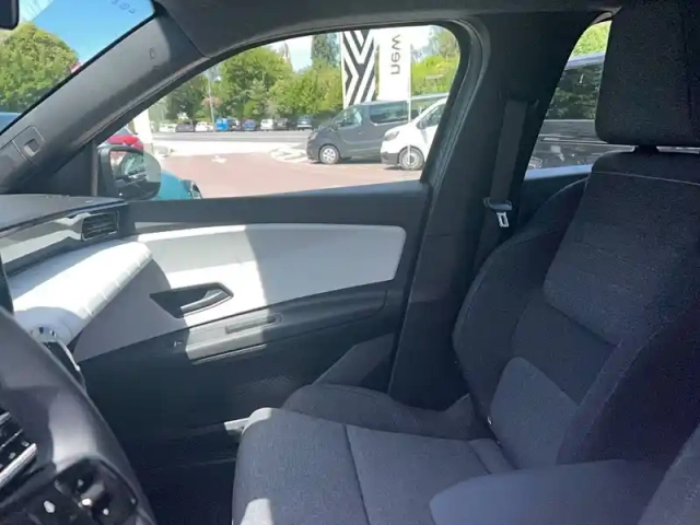 Renault 4 renault  e-tech electrique 150 ch autonomie confort — photo 17