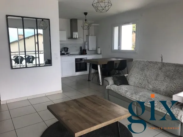 A louer, Saint-Ismier - beau T3 de 71.33 m² avec terrasse et ga