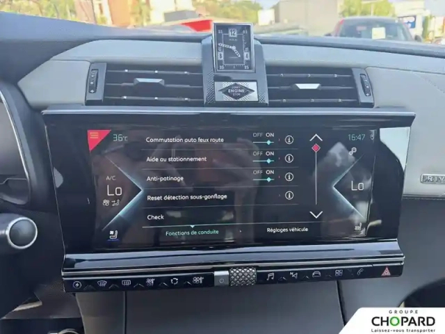 Ds Ds 7 ds7 crossback hybride e-tense 300 eat8 4x4 — photo 35
