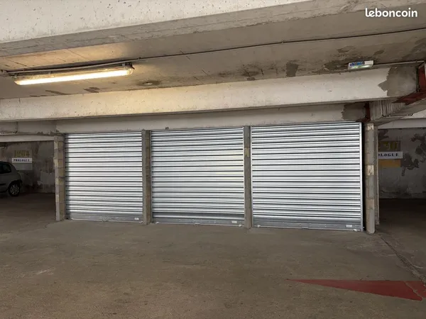 Parking/box 10 m² Cergy