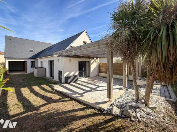 Maison 8 pièces 136 m²