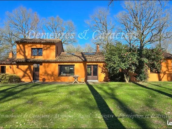 Propriété 6 pièces 217 m²