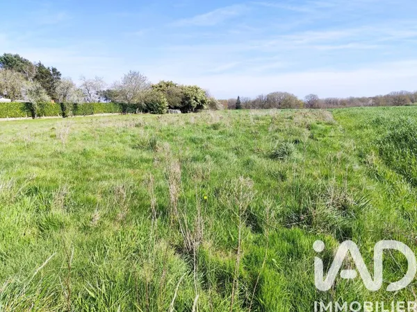 Terrain 1304 m²
