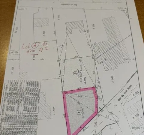 Terrain 600 m² Saint-Laure