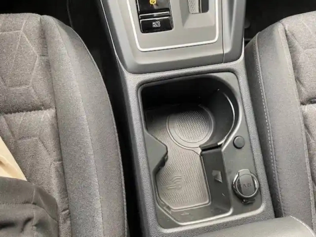 Volkswagen Golf 1.5 ehybrid 204 dsg6 — photo 25