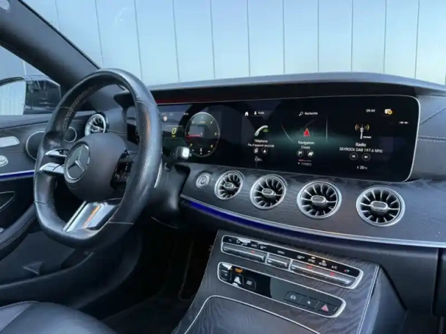Mercedes Cla 220 d amg line — photo 10