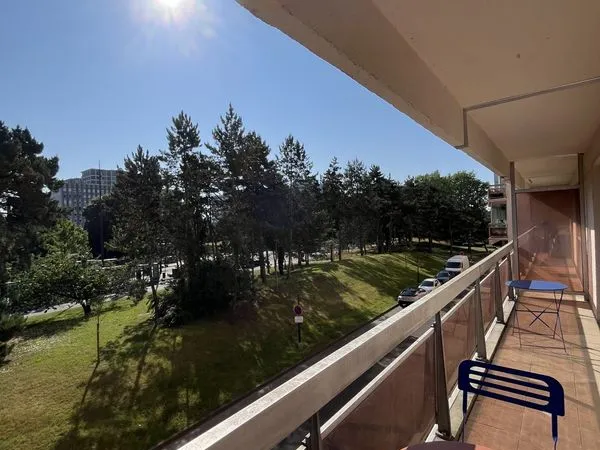 Appartement 5 pièces 93 m²