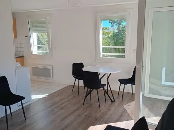 T1 BIS 32 m² - BALCON SANS VIS-À-VIS - proche Arènes/Hippodrome