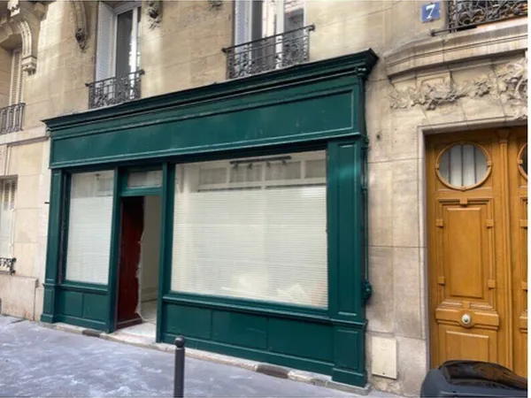 Local commercial 169 m²