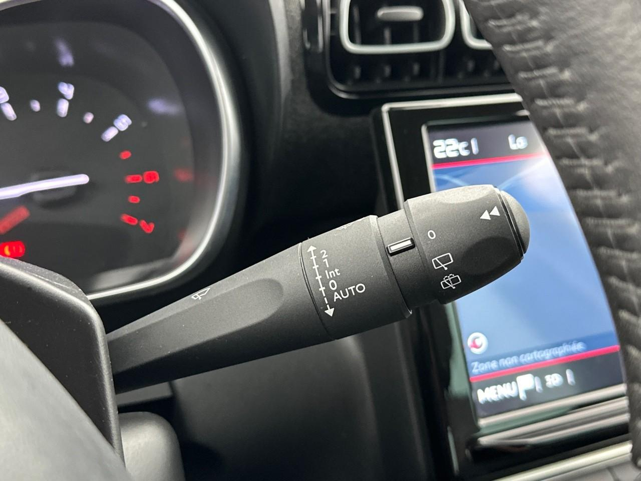 Citroën C3 Aircross puretech 130 s&s eat6 shine pack — photo 18