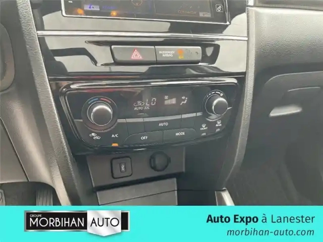 Suzuki Vitara 1.4 boosterjet hybrid — photo 23