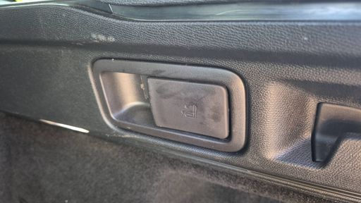 Peugeot 508 SW 1.5 BlueHDi 130 EAT8 - Allure Business – 2019 – 130201 km – Diesel – Boîte Automatique — photo 14