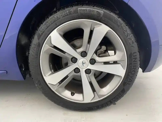 Peugeot 308 bluehdi 130ch s&amp;s eat8 — photo 16