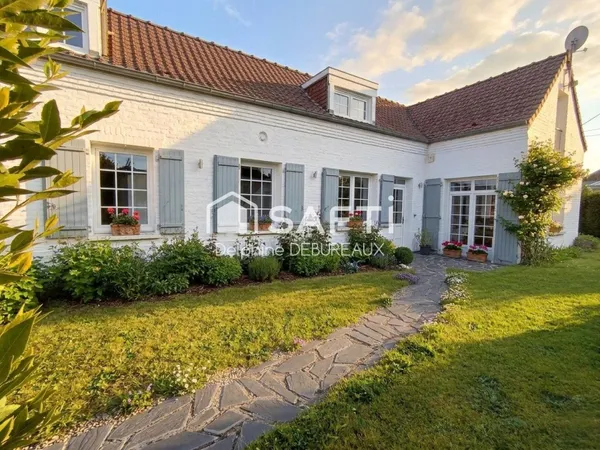 SEMI PLAIN PIED INDIVIDUEL - 3 GRANDES CHAMBRES - JARDIN - GRAND GARAGE - LOCAL INDEPENDANT