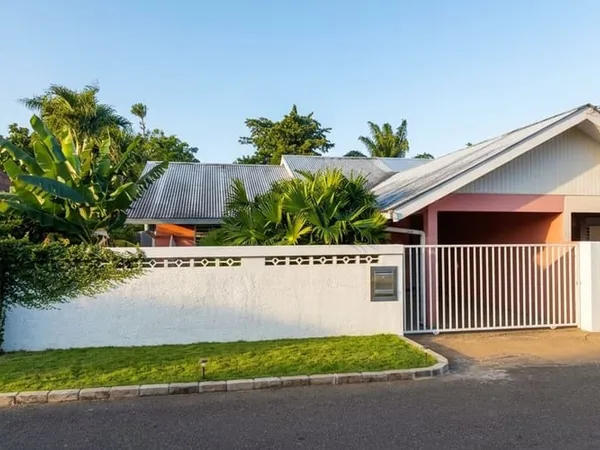 Maison 3 pièces 90 m²