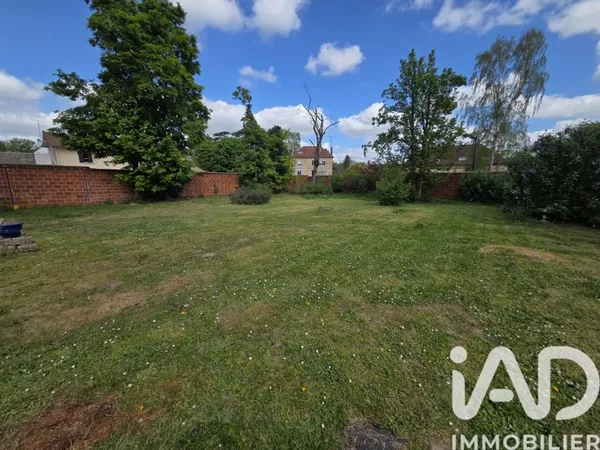 Terrain 348 m²