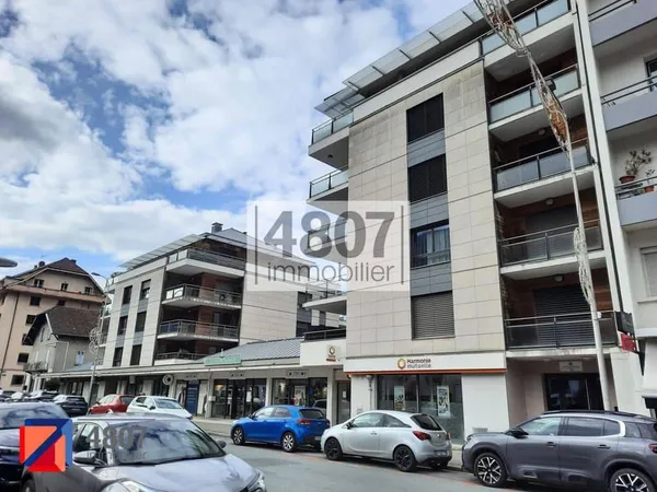 Stationnement Location Cluses 70€