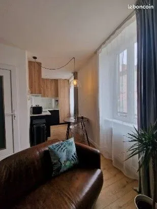 A louer Charmant T1 meublé - 30 m² - Centre-ville de Tain-l'Hermitage