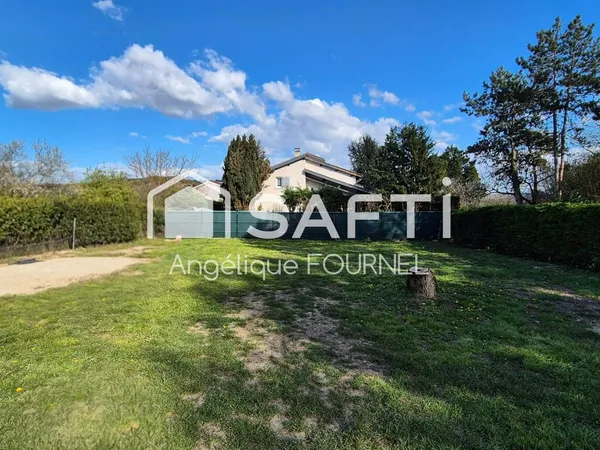Terrain plat de 520 m² - Villette-de-Vienne (38200)