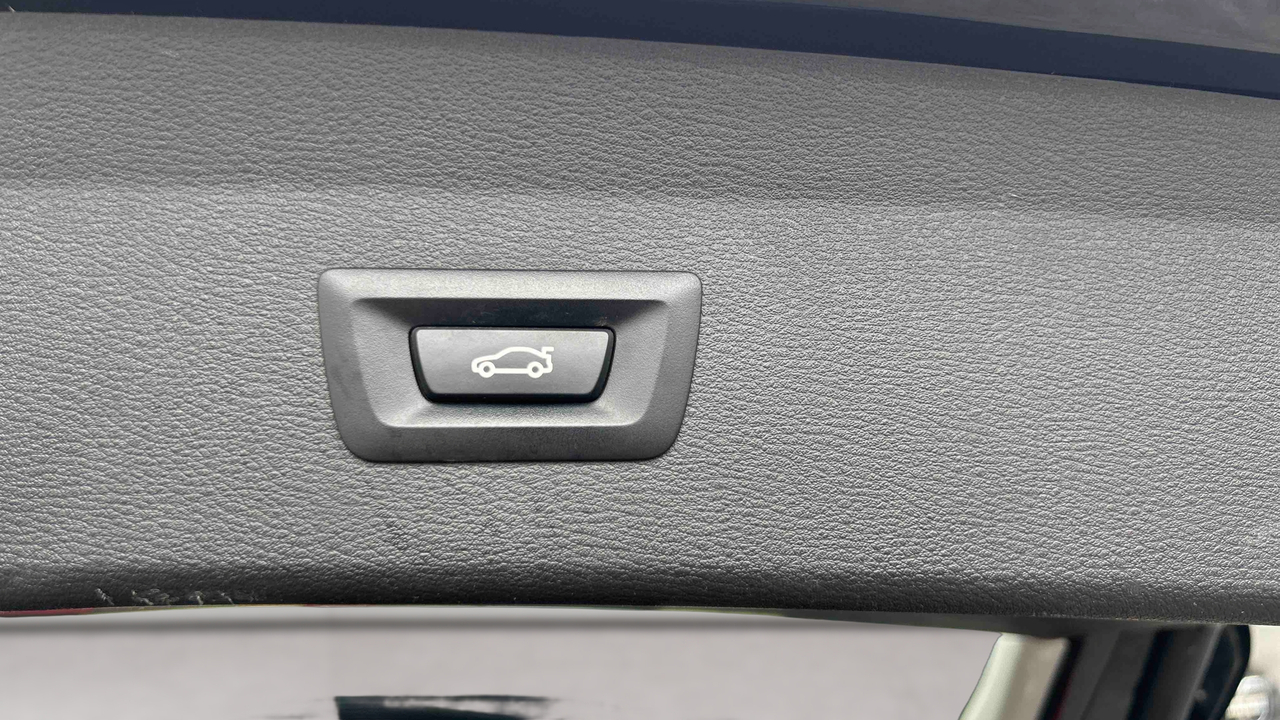 BMW X1 xDrive 25e 220 ch BVA6 — photo 19