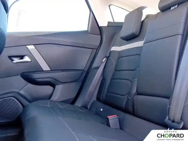 Citroën C4 puretech 130 s&amp;s eat8 — photo 19