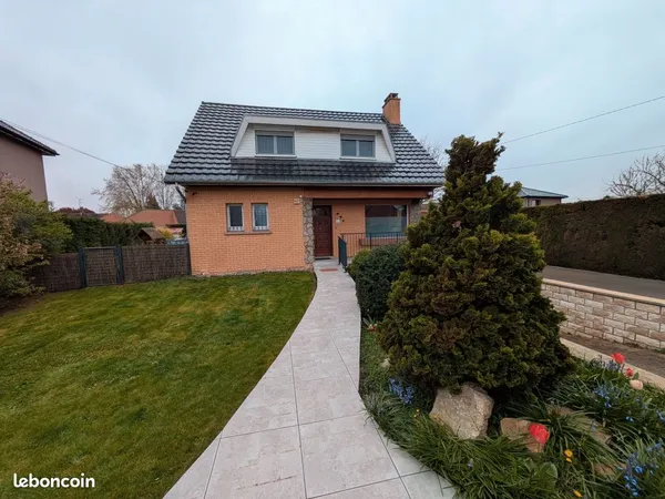 Maison individuelle Grand terrain