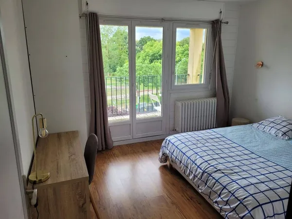 Appartement 1 pièce 80 m²