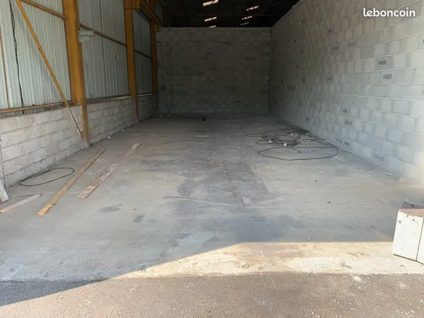 Local d'activité / Stockage
