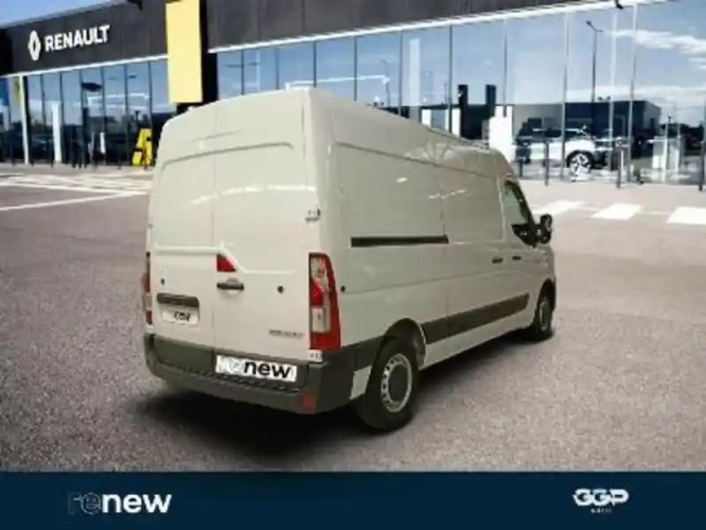 Renault Master fourgon fgn trac f3500 l2h2 blue dci 135 confort — photo 6