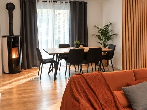 Maison 6 pièces 240 m²
