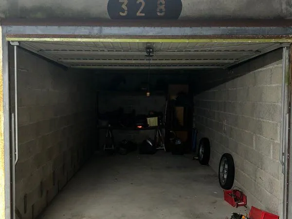 Garage/box Résidence St Exupery