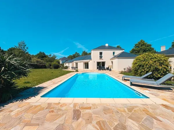 Maison 7 pièces 175 m²